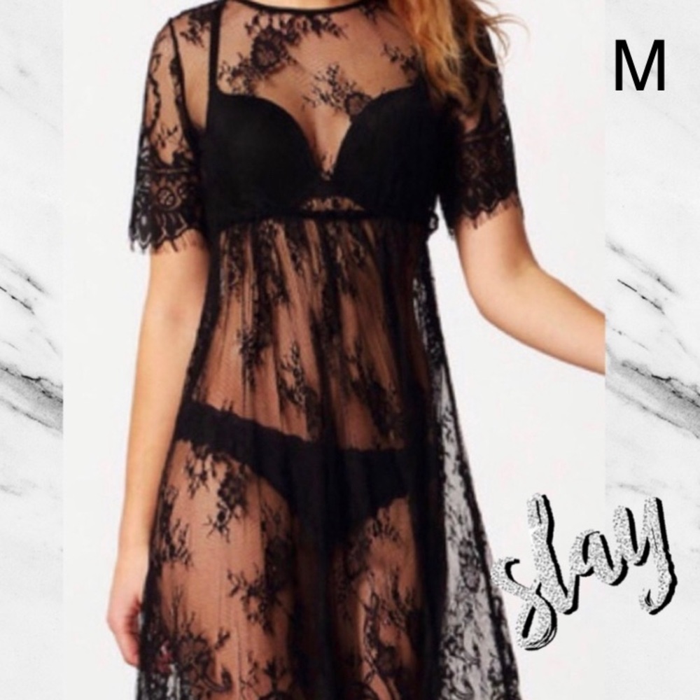 DRESS BEACH VACATION SHORT SLEEVES - Picture 3 of 5